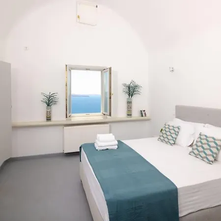 Sensia With Hot Tub And Caldera View Oia (Santorini)