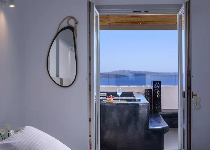 Sensia With Hot Tub And Caldera View