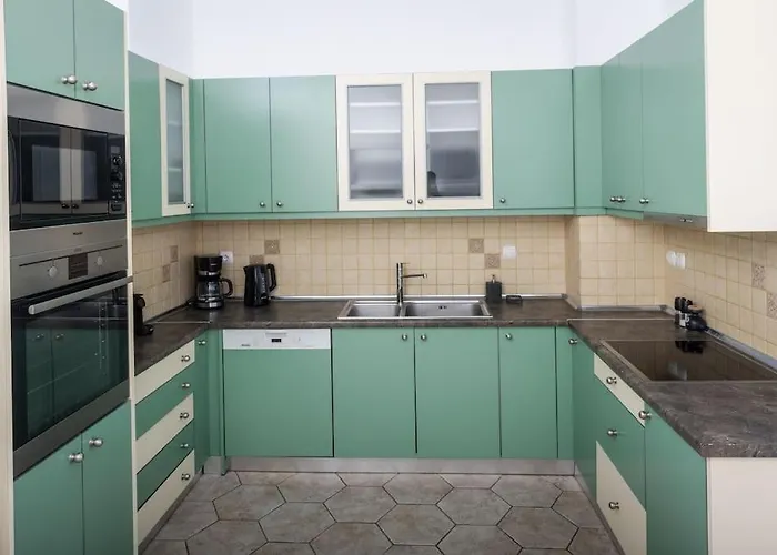 Sensia With Hot Tub And Caldera View * Oia