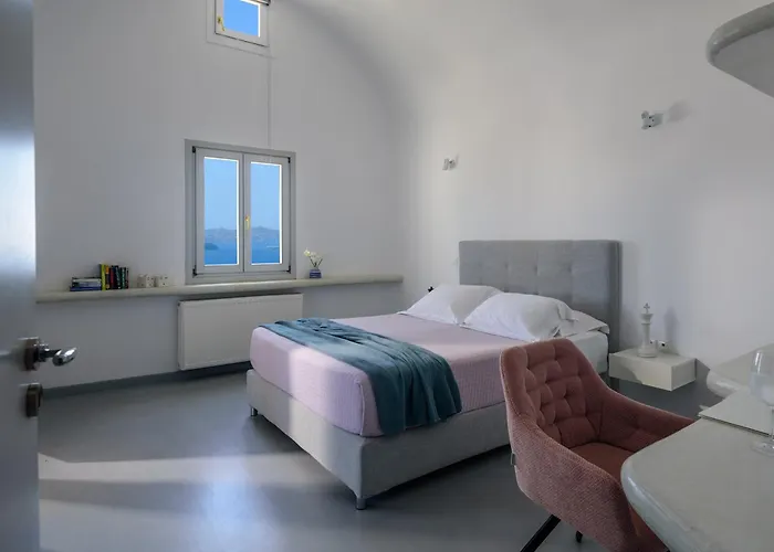 Sensia With Hot Tub And Caldera View